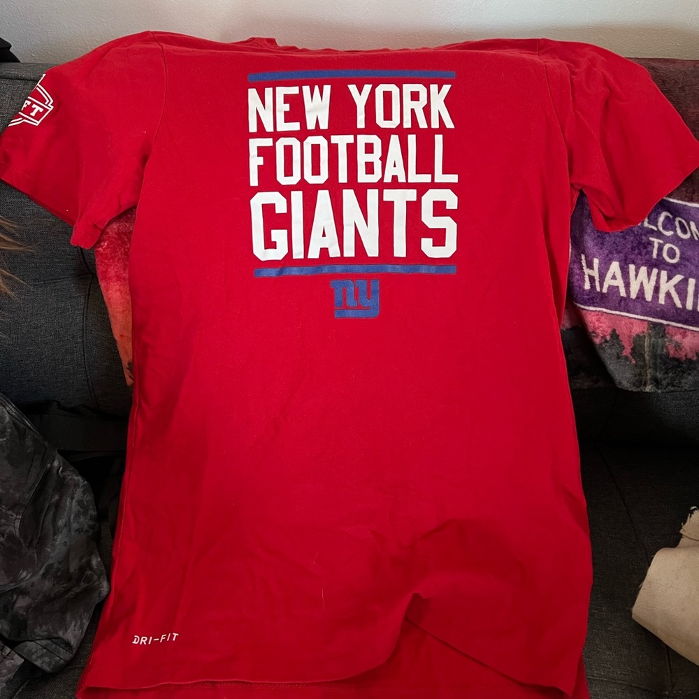 New York Giants dri-fit shirt